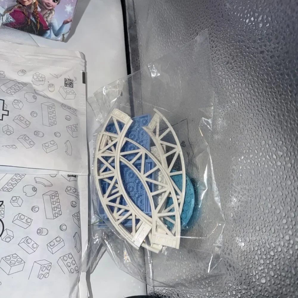 LEGO Disney Frozen Elsa’s Ice Castle & Snow Ride Adventure Open Box/box Damaged - Picture 5 of 8